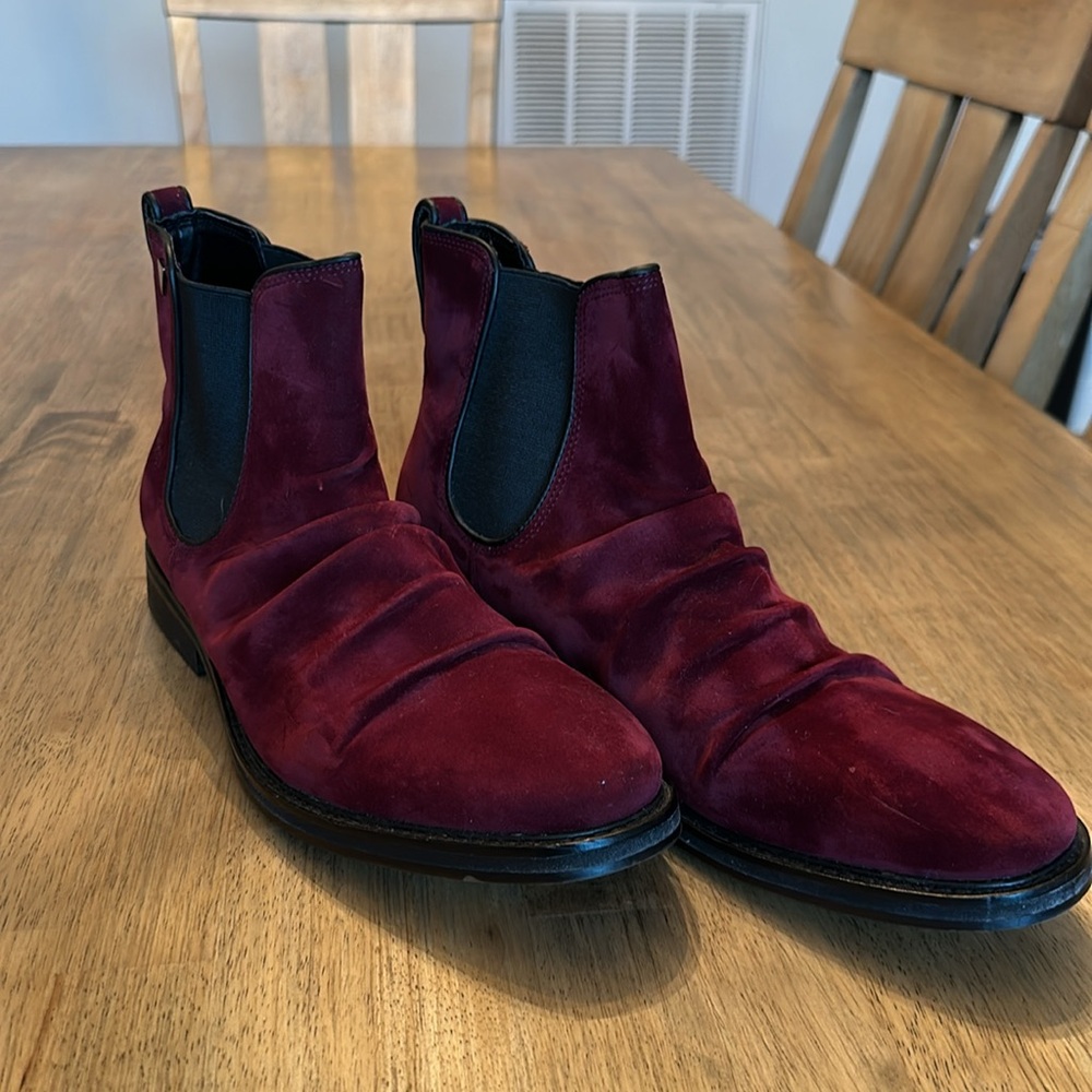 Maroon boots 10.5 - Picture 2 of 5